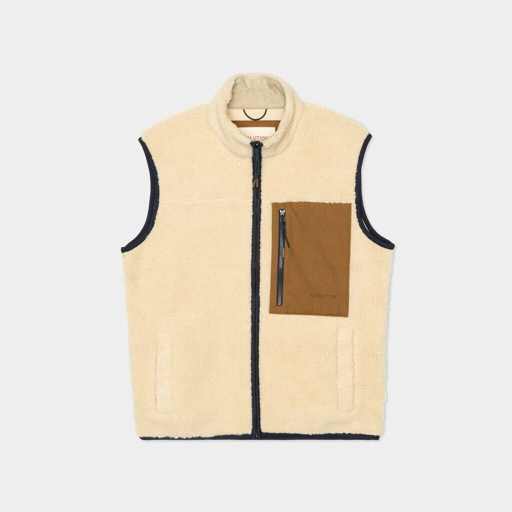 Revolution - 7833 Pocket Teddy Vest outerwear