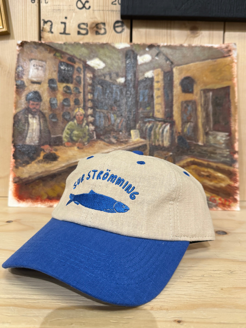 Egen Keps - ”Sur Strömming” Wilma.illustrerar - Acc